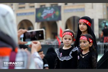 بدرقه خادمان و زائران اربعین 26