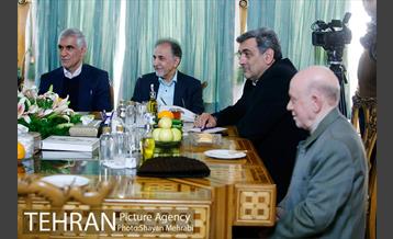 نشست شهرداران تهران پس از انقلاب 18