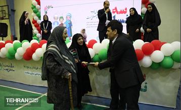 اولین رویداد سه نسلی‌ها در هفته سلامت 6