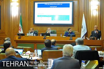 جلسه شورای اسلامی شهر با حضور شهردار تهران 50