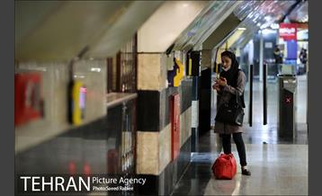 بازدید سخنگوی دولت از طرح استفاده اجباری ماسک در مترو 6