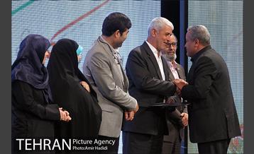 مراسم تجلیل از کارگران نمونه شهرداری تهران 21