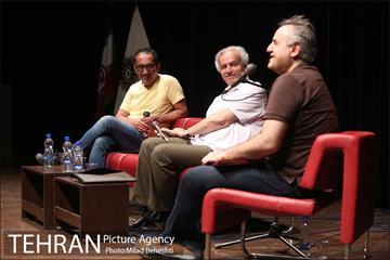 نقد فیلم مستند فصل هرس در فرهنگسرای ارسباران‎ 19