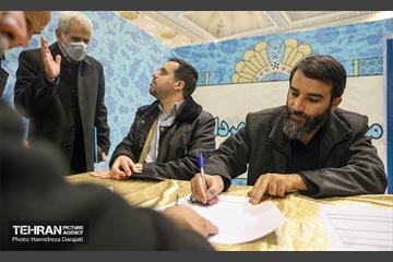 میز خدمت سازمان بازرسی شهرداری تهران در نماز جمعه 21
