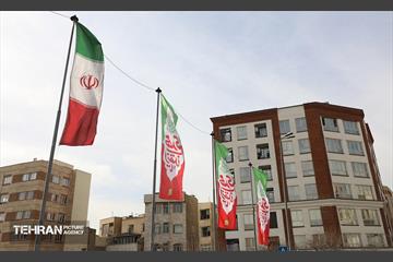 آذین بندی معابر منطقه 13 به مناسبت دهه فجر 14