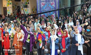 جشن دخترونه در باغ کتاب 17