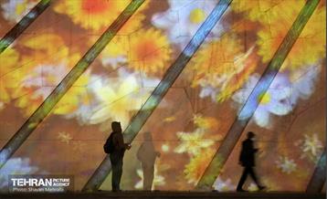 نورافشانی در میدان آزادی به مناسبت نیمه شعبان 1