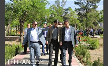 آیین بهره برداری 50 پروژه شهری در منطقه 22 تهران‎ 5