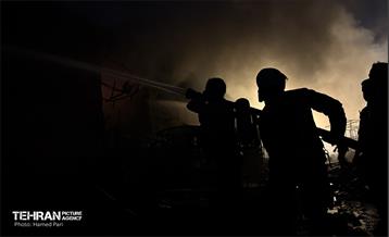 حریق در بازار آهن شادآباد 16