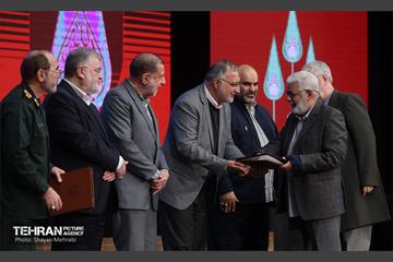 نخستین گردهمایی تجلیل از جانبازان پاسدار آزاده 17