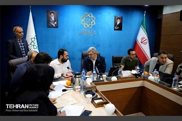 بازدید مدیر اداره کل سرمایه انسانی از سازمان زیباسازی 16