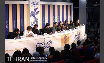 نشست خبری فیلم دوزیست 17