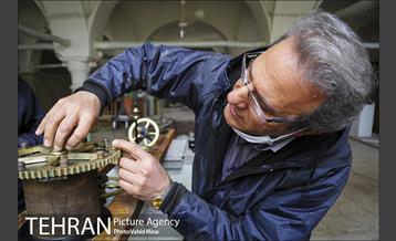 مرمت ساعت قاجارى 1