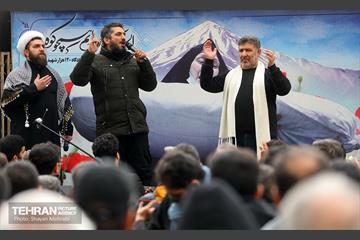 تشییع پیکر ۲۰۰ شهید گمنام دفاع مقدس در تهران 69