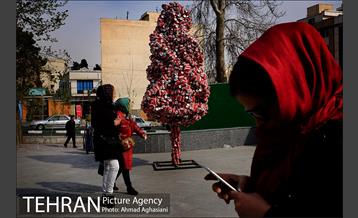 المان های نوروزی در خیابان ولی عصر(عج)  13