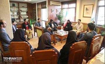 بازدید اعضا شورای شهر از مرکز ارتباطات شهرداری تهران 30