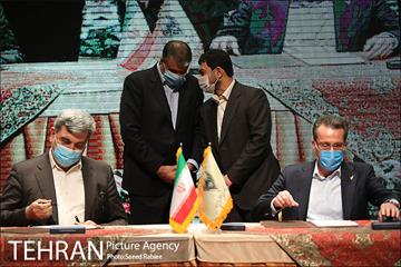 امضای تفاهم نامه بین شهرداری تهران و راه آهن 14