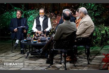 شب چله در خانه جلال  43