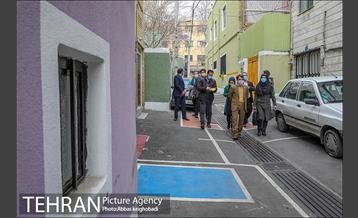 بازدید الهام فخاری از منطقه 9