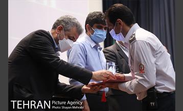 آیین تقدیر از آتش نشانان حریق پالایشگاه تهران 38