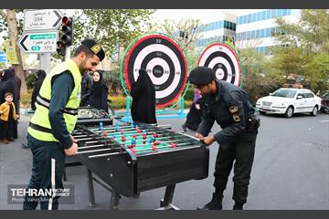 خدمت‌رسانی مواکب منطقه11 به نمازگزاران عید سعید فطر 20