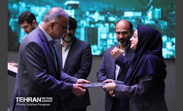 آیین گرامیداشت روز خبرنگار 92