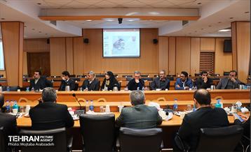 نشست بررسی نحوه توزیع قبوض عوارض نوسازی و پسماند 22