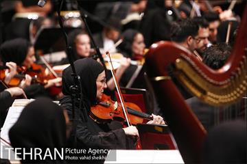 ارکستر فیلار مونیک تهران  25