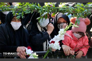تشییع دو شهید گمنام در منطقه 15