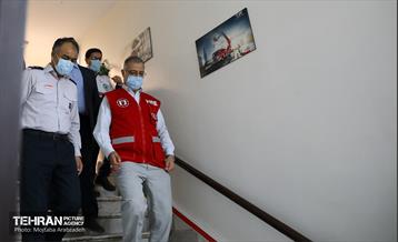 بازدید سرزده شهردار تهران از ستاد فرماندهی عملیات آتش نشانی 18