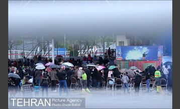 اجرای برنامه عموپورنگ در بوستان زندگی محله هرندی 22