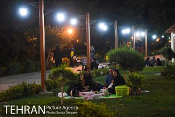 پارک شهر در شب های ماه رمضان 7