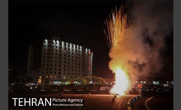 نورافشانی میدان ولیعصر(عج) در شب عید فطر 15