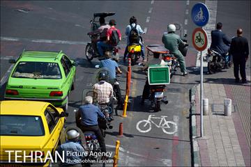 مسیری برای قانون شکنی 17