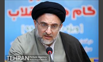 نشست شهردار تهران با ائمه جماعات در آستانه دهه فجر 8