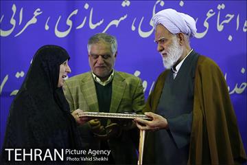 آیین افتتاح وبهره برداری از 33 پروژه اجتماعی و عمرانی شهرداری منطقه 17  30