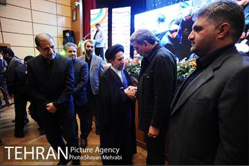 یادواره 1000 شهید منطقه 10 با حضور شهردار تهران 42