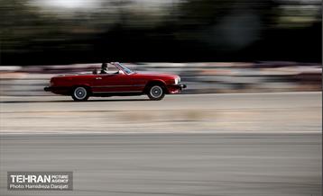 آزادی، میزبان کلوپ بنزسواران 13