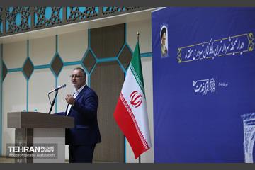 دیدار صمیمانه شهردار تهران با کارکنان شهرداری منطقه هشت