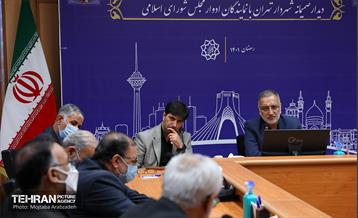 دیدار صمیمانه نمایندگان ادوار مجلس شورای اسلامی با شهردار تهران 13
