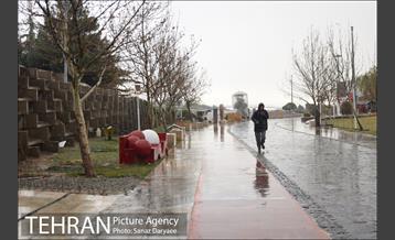 بارش باران در منطقه گردشگری عباس آباد 8