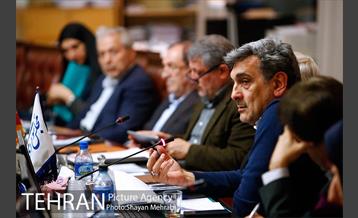 نخستین جلسه مجمع ٥١ نفره امید با حضور شهردار و استاندار تهران 21