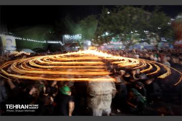 آئین سنتی مشعل گردانی 2