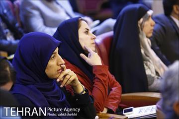 نشست کمیته شهرهای هوشمند در چهارمین جایزه جهانی خشت طلایی 15