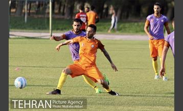 تمرین تیم فوتبال نفت تهران