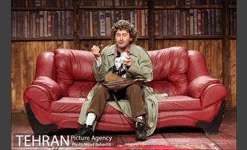 نمایش فالو می‎ 8