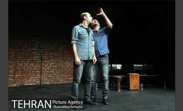 نمایش بهمن کوچیک‎ 4