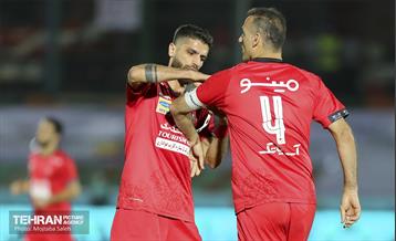 پنجمین قهرمان پی در پی پرسپولیس در لیگ برتر 32