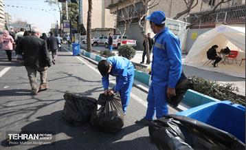 خدمات شهرداری تهران در پایان راهپیمایی ۲۲ بهمن - ۲ 17