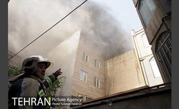 آتش سوزی پاساژ مهستان 3